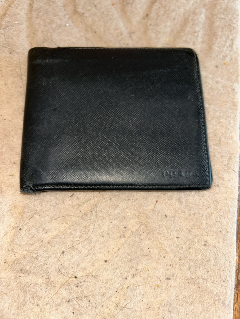 Mens Prada Black Leather  Bi-Fold Wallet
